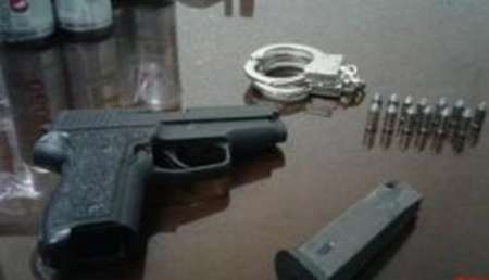 دستگیری فردی با سلاح و ادوات نظامی در البرز