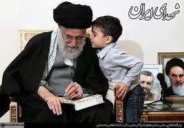 دلدادگی فرزند شهید احمدی روشن به رهبری