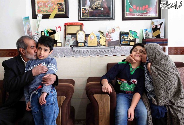 گزارشی از خانواده نخستین شهید مدافع حرم البرز+عکس