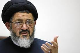 اکرمی:احمدی نژاد به انقلاب و ملت ستم کرد!