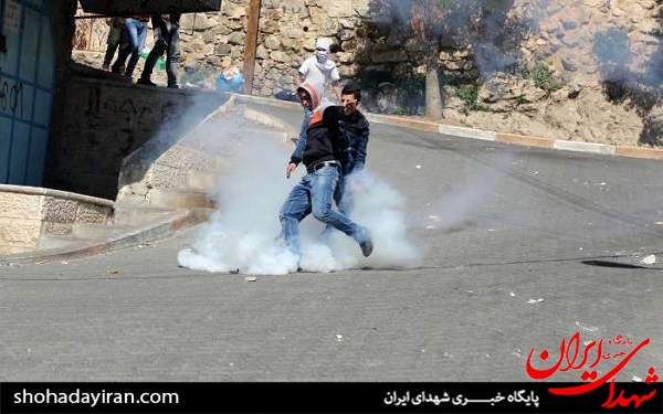 عکس/ حمله نظامیان صهیونیست به فلسطینی ها در الخلیل
