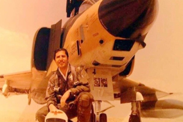 یک فرمانده سابق نیروی هوایی ارتش درگذشت