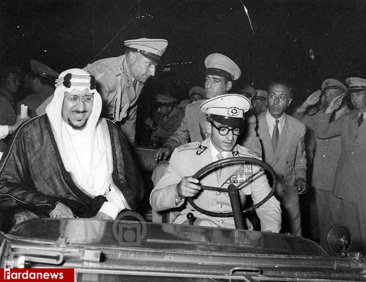 رانندگی محمدرضاشاه برای پادشاه عرب+عکس