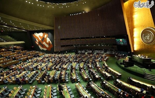 صندلی های خالی در هنگام سخنرانی روحانی در سازمان ملل + عکس
