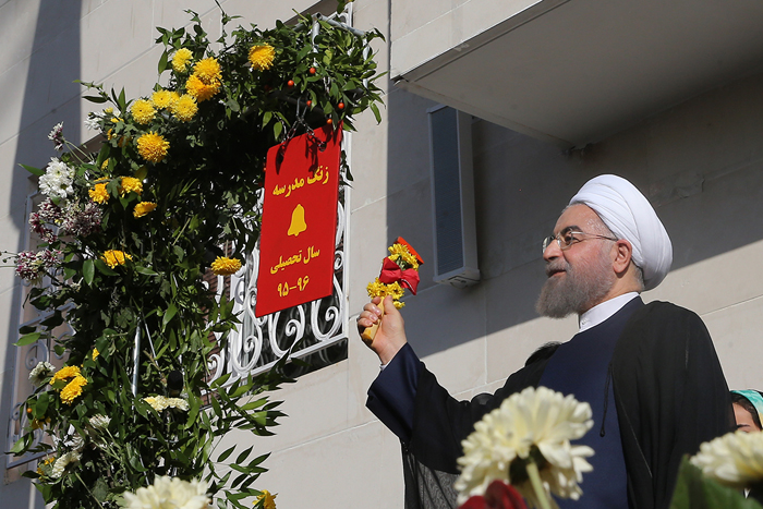 حسن روحانی در مراسم بازگشایی مدارس+عکس