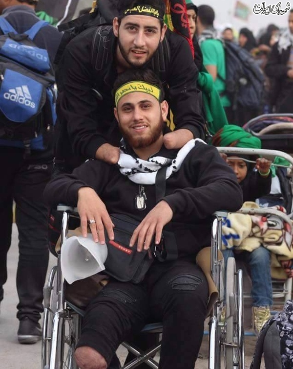 دو جانباز جوان حزب‌الله در راهپیمایی اربعین+عکس