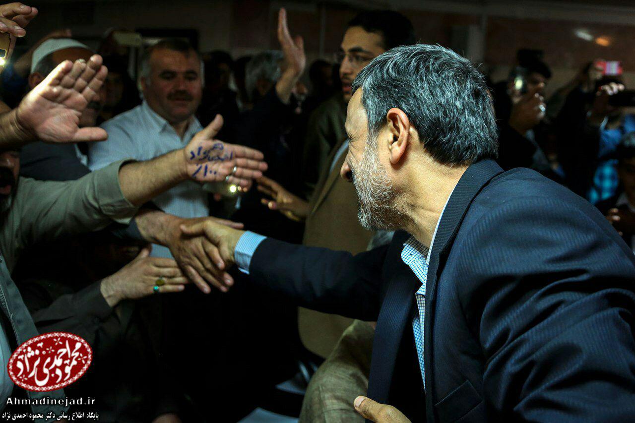 دیدار کردهای کرمانشاه، و ایلام با احمدی نژاد+عکس
