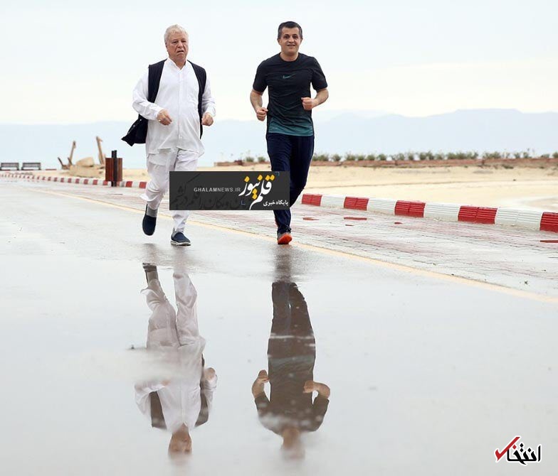 مرحوم هاشمی رفسنجانی در حال ورزش کردن + عکس