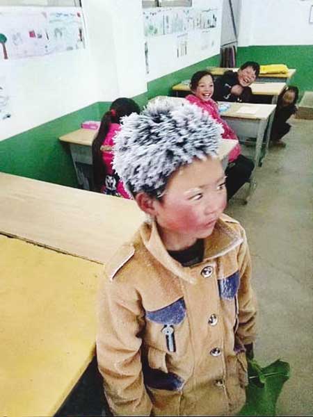 دانش‌آموز یخ‌زده چینی! +عکس