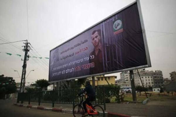 تهدید بیلبوردی غزه علیه رژیم صهیونیستی +عکس