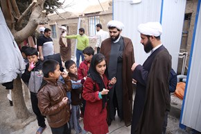 همراهی کمپین نذر مهربانی با گروه های جهادی