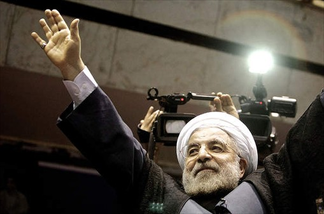 اقدام عجیب روحانی:دعوت به تبلیغات غیرقانونی!