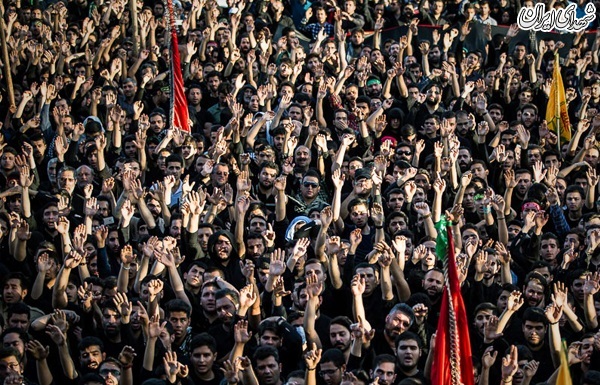 عکس/ اجتماع مدافعان حرم در میدان امام حسین (ع)