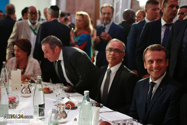 رئیس جمهور فرانسه در افطاری مسلمان + عکس