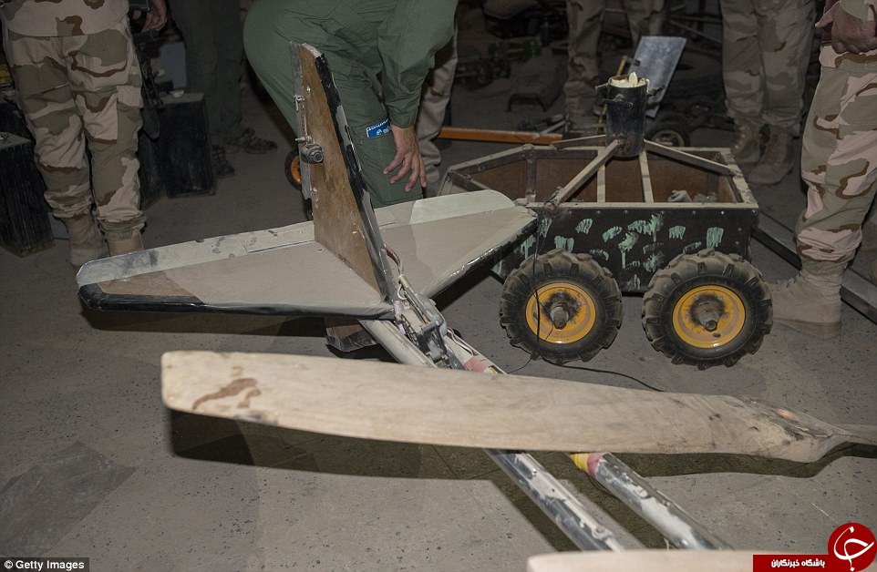 کشف انباری از ماشین آلات مرگبار داعش+عکس