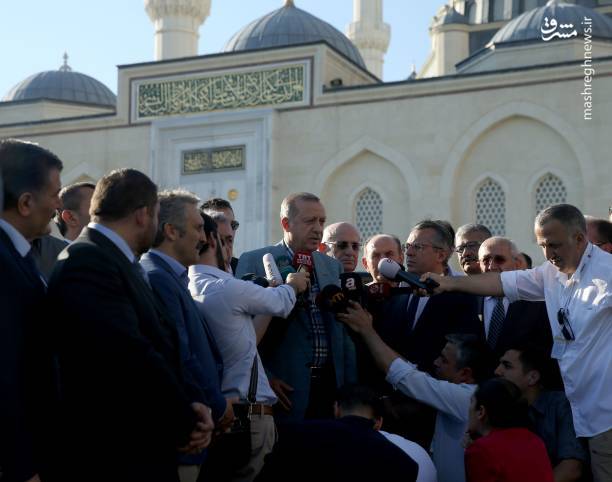 نماز عید فطر با حضور اردوغان در ترکیه +عکس