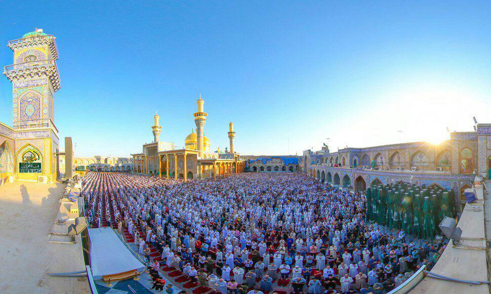 تصویری زیبا از نماز عید فطر در حرم کاظمین+عکس