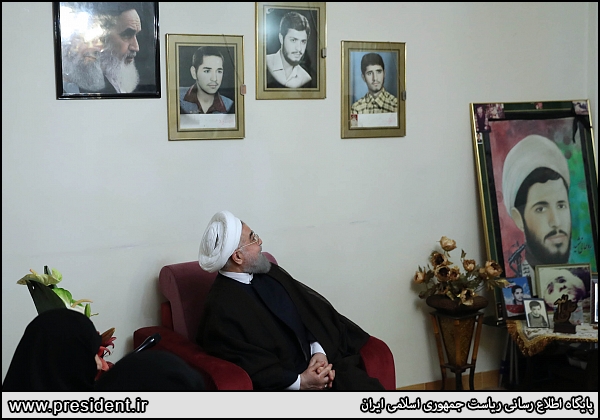 دیدار رئیس جمهور با خانواده شهیدان اصغری ترکانی +عکس