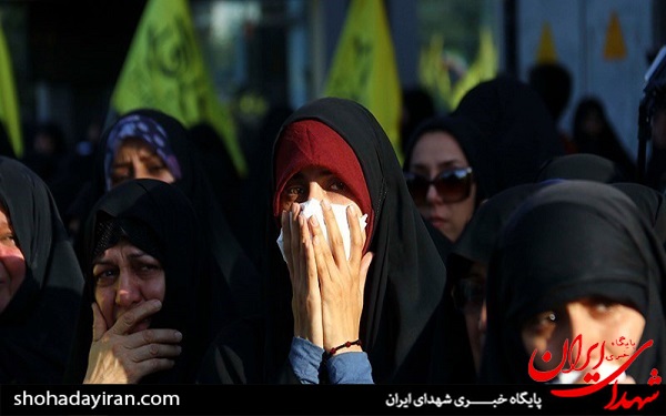 عکس/ تشییع پیکر ۱۹ شهید دفاع مقدس در مشهد