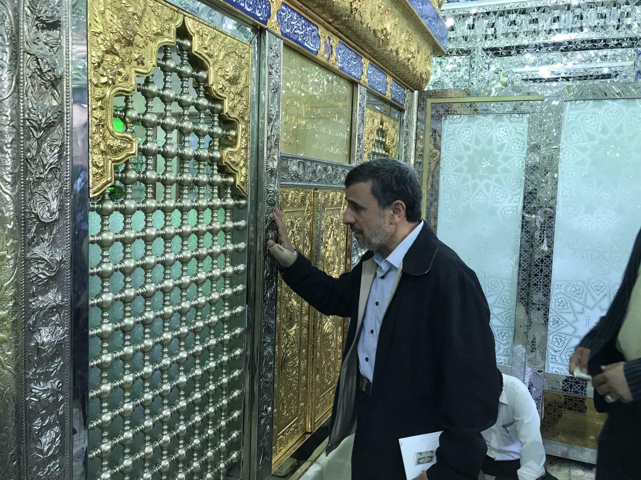 احمدی نژاد در مراسم دعای عرفه امامزاده زید+ عکس