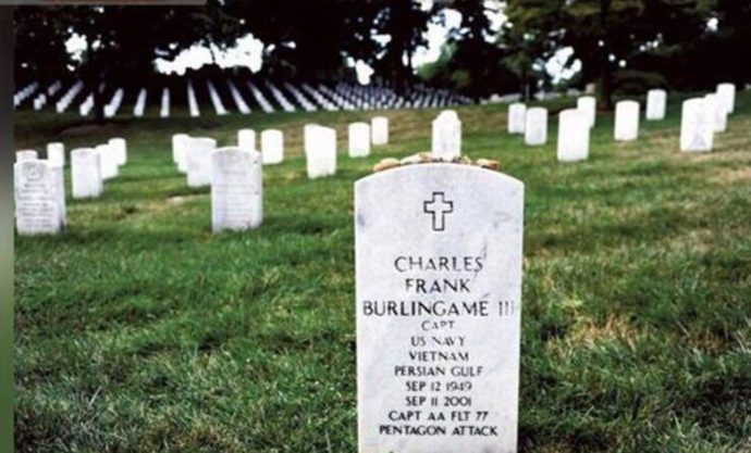 نام خلیج فارس بر روی سنگ قبر سربازان آمریکایی