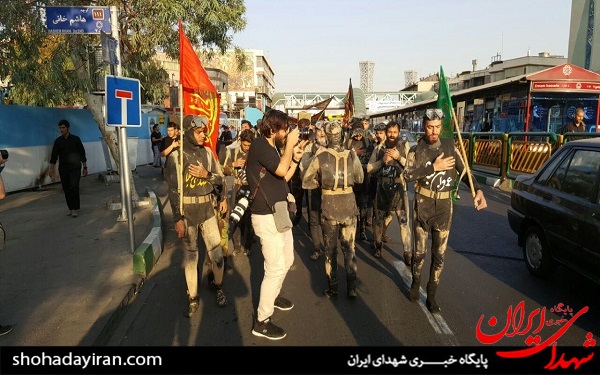 حرکت کاروان نمادین غواصان جنگ در تهران + عکس