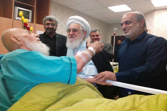 حاج جوشن رزمنده دفاع مقدس در بیمارستان + عکس