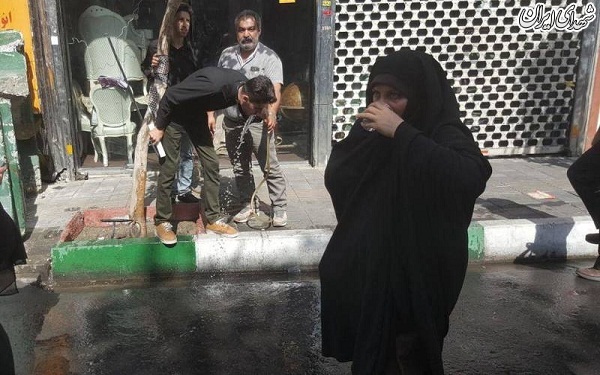 شهرداری تهران از دادن آب هم به تشییع‌کنندگان خودداری کرد/عکس