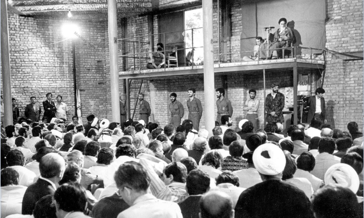 تصاویری از روزهای ابتدایی امام شهیدان در جماران