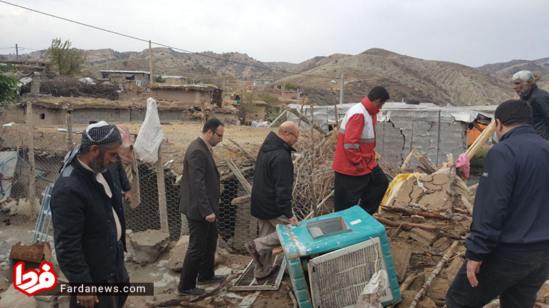 بازدید قالیباف از مناطق زلزله زده کرمانشاه + عکس