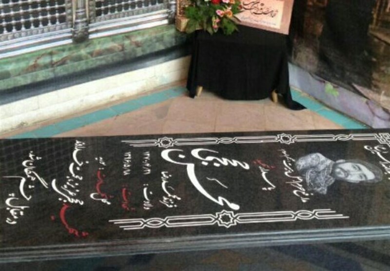 سنگ مزار شهید محسن حججی نصب شد + عکس