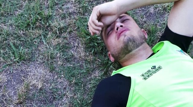 پلیس آرژانتین بازیکنان فوتبال را به گلوله بست + عکس