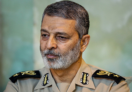 عشق مردم به شهدا قدرت واقعی جمهوری اسلامی ایران است/ صیادشیرازی امیرالشهدای ارتش است
