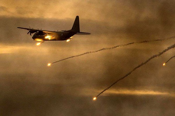 حمله جنگنده‌های اسرائیلی به فرودگاه دمشق