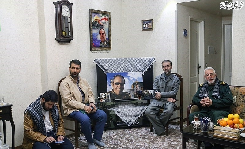 عکس/دیدار با خانواده شهید مدافع حرم علی‌اصغر شیردل