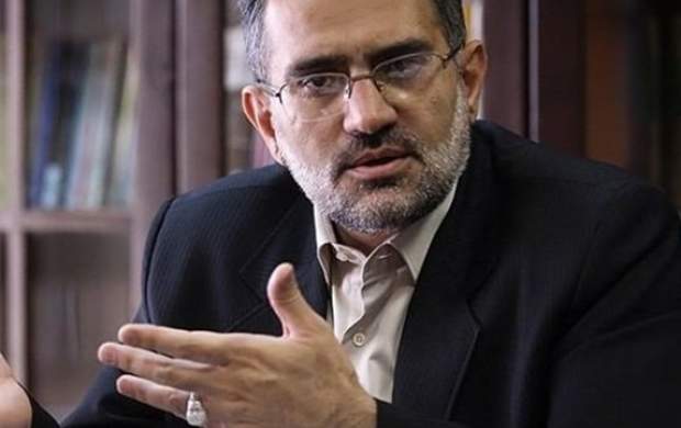 حسینی: برای انحراف انقلاب هزینه کرده‌اند