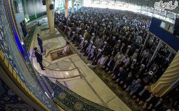 عکس/ اقامه نماز جمعه تهران