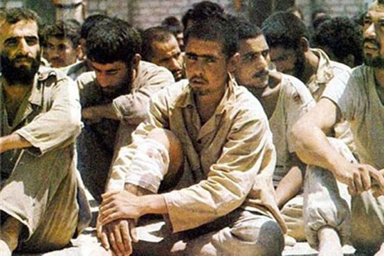 ماجرای ناله درختی که بسیجی به آن تکیه داد!/شکنجه 5 اسیر ایرانی در گرمای العماره