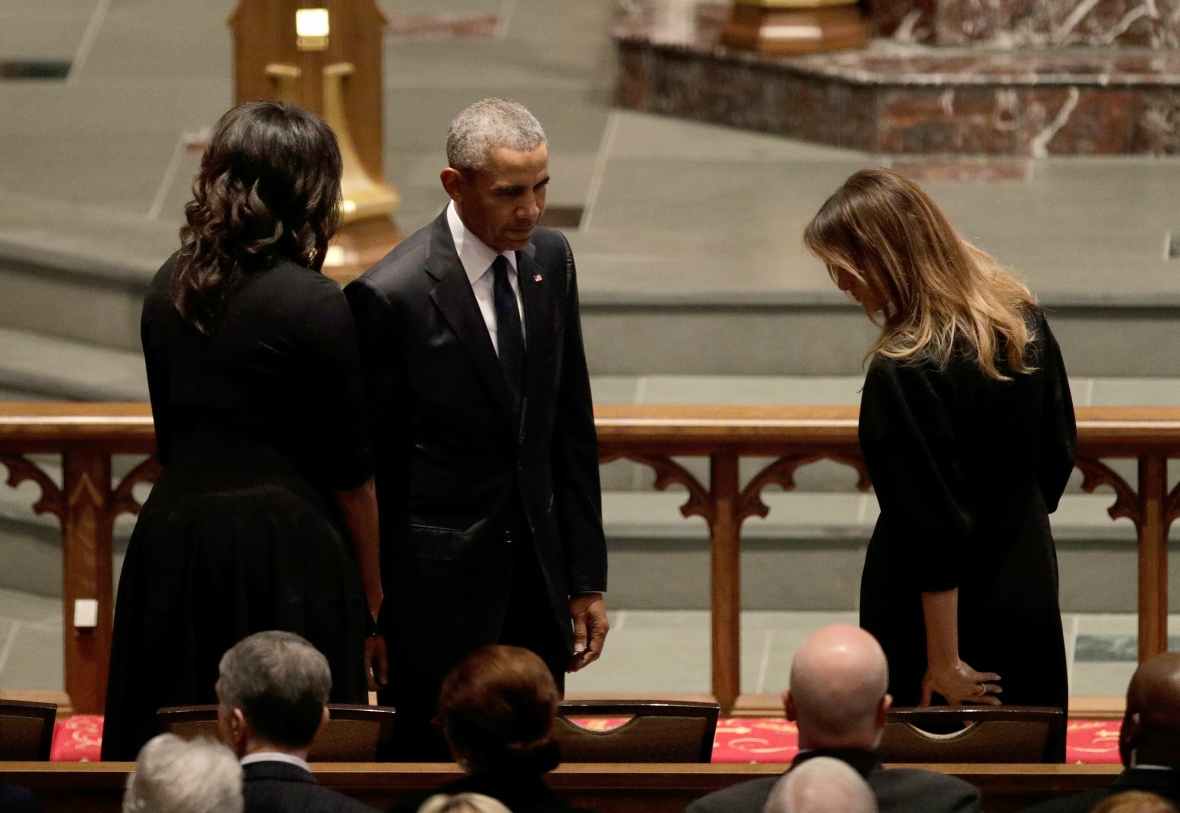 تشییع جنازه مادر بوش با حضور کلینتون و اوباما + عکس