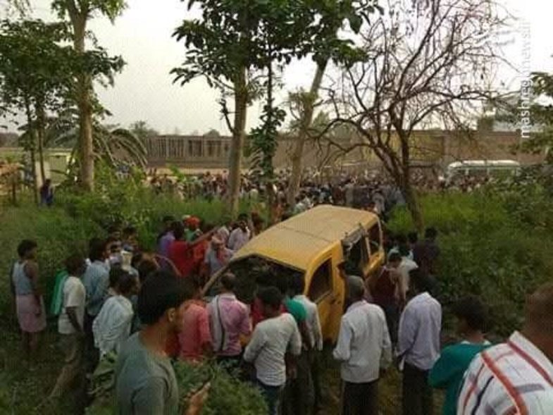 برخورد مرگبار اتوبوس دانش آموزان با یک قطار  + عکس