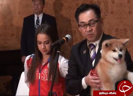 هدیه متفاوت دیپلمات ژاپنی به قهرمان المپیک +تصاویر