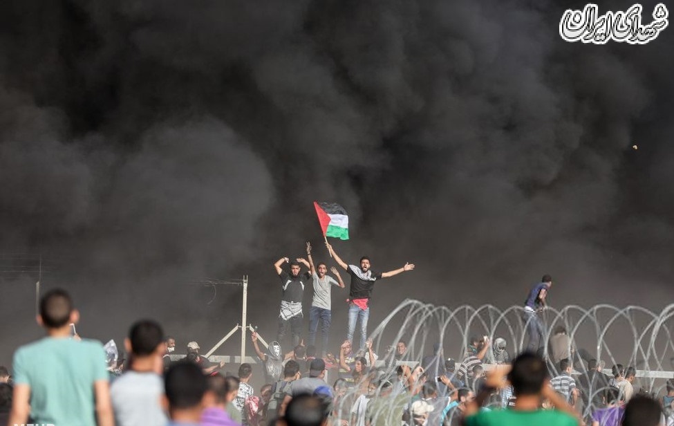 مشارکت هزاران فلسطینی در تظاهرات بازگشت در مرز غزه