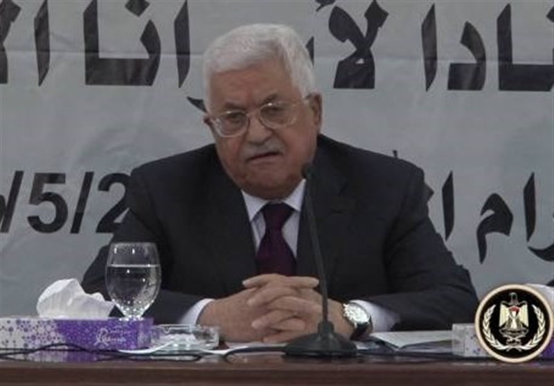 محمود عباس مسموم شده است و پایان امسال می‌میرد!