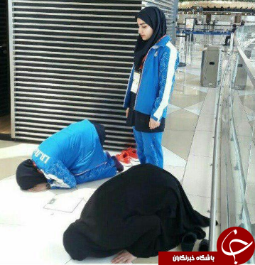 نماز ورزشکاران ایرانی سوژه رسانه ها شد + عکس