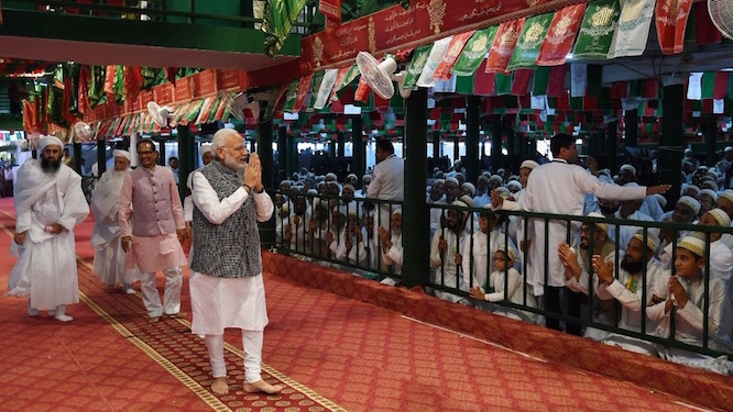 نخست‌وزیر هند در مراسم سوگواری امام حسین (ع)