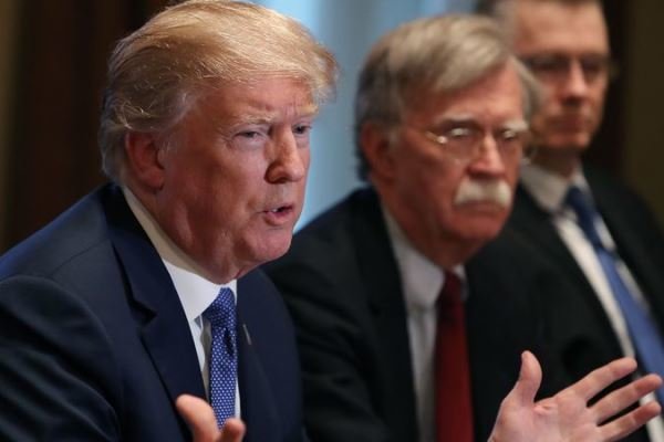 هشدار ترامپ به بولتون: اجازه جنگ با ایران را نداری