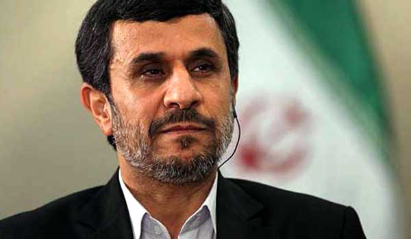 درخواست احمدی نژاد برای برگزاری راهپیمایی  اعتراضی