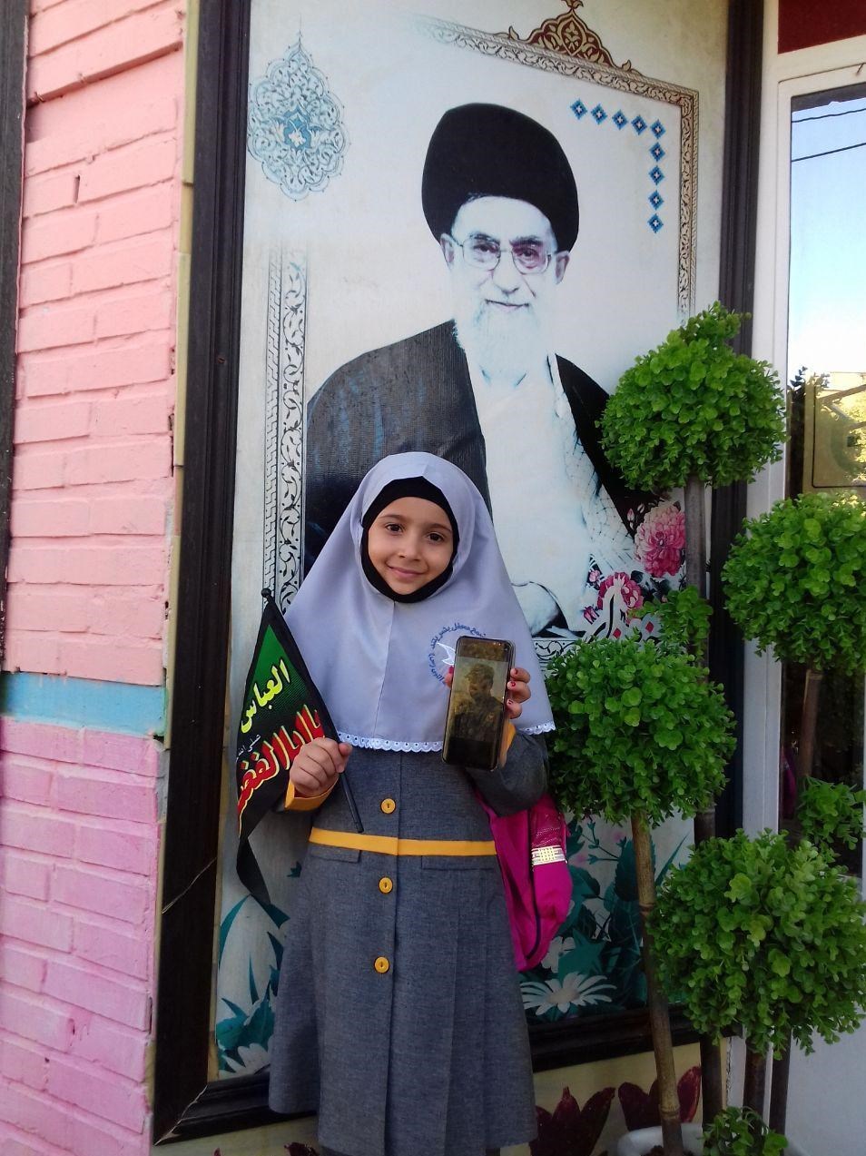 جای خالی شهید در اولین روز مدرسه دخترش + عکس