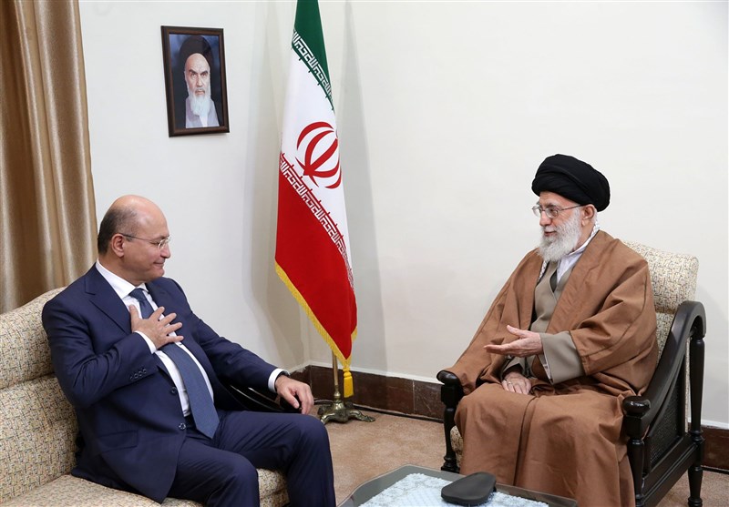 رئیس جمهور عراق با رهبر انقلاب دیدار  و گفت گو کرد