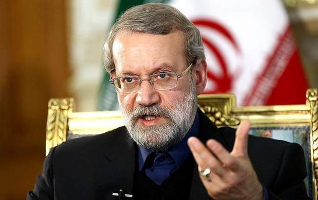 لاریجانی: مجلس چوب لای چرخ دولت نمی‌گذارد